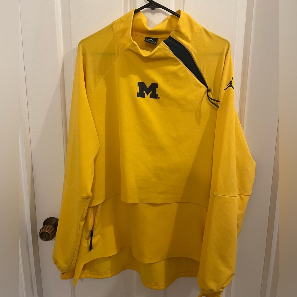 Lightweight Jordan Tech Michigan Jacket